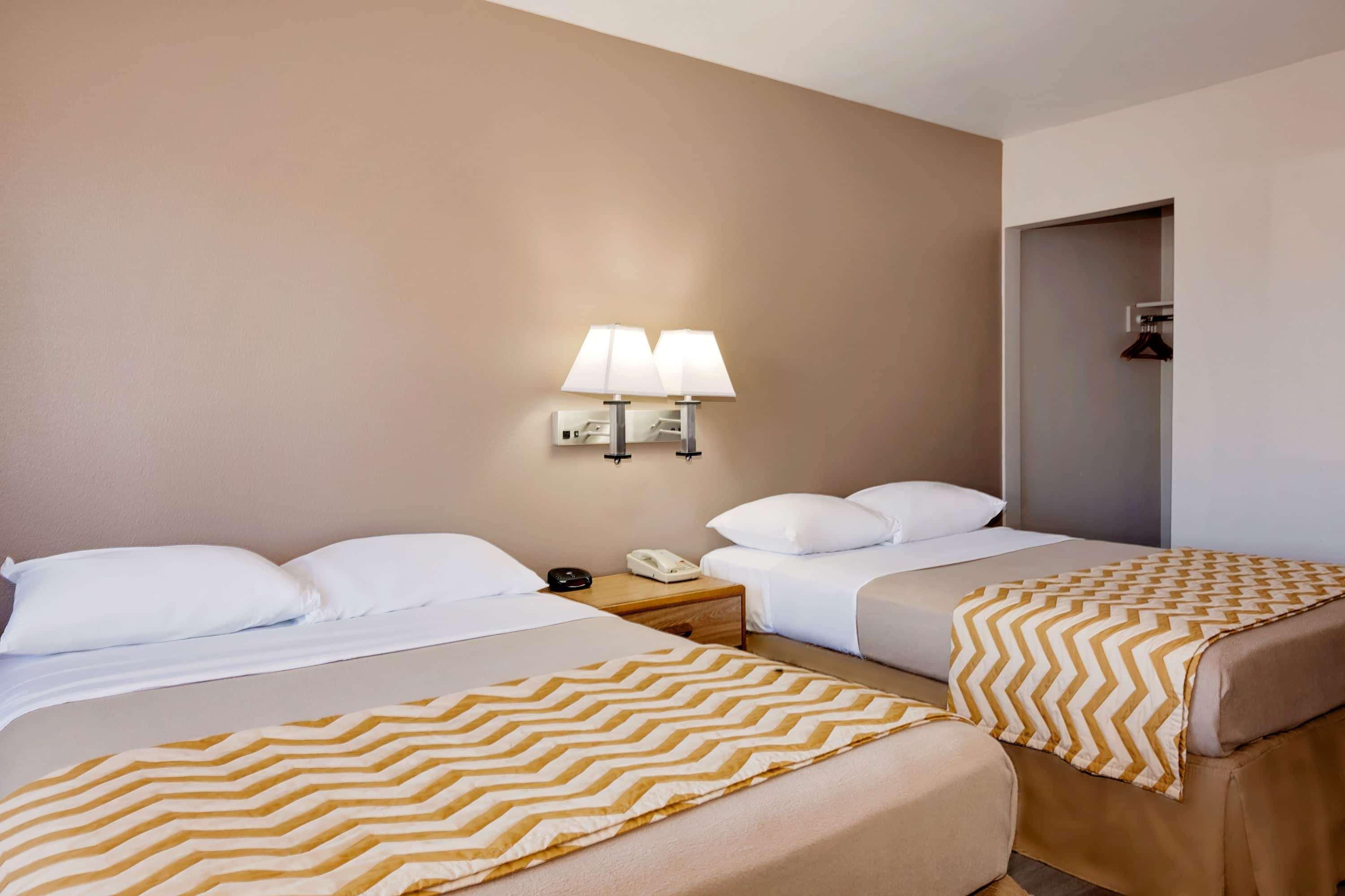 Travelodge By Wyndham Eureka Zewnętrze zdjęcie